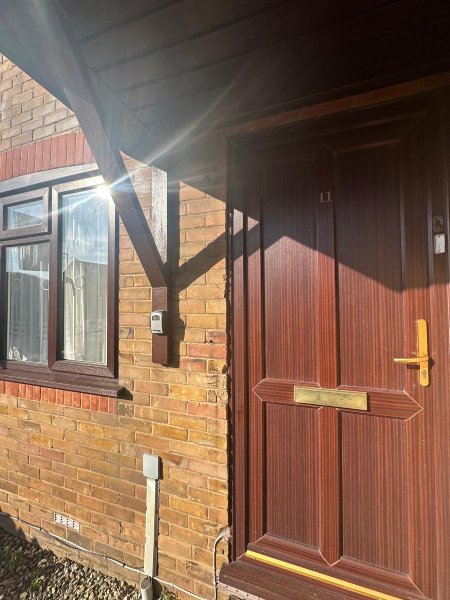 Spacious Double Near Excel Habitación en casa particular