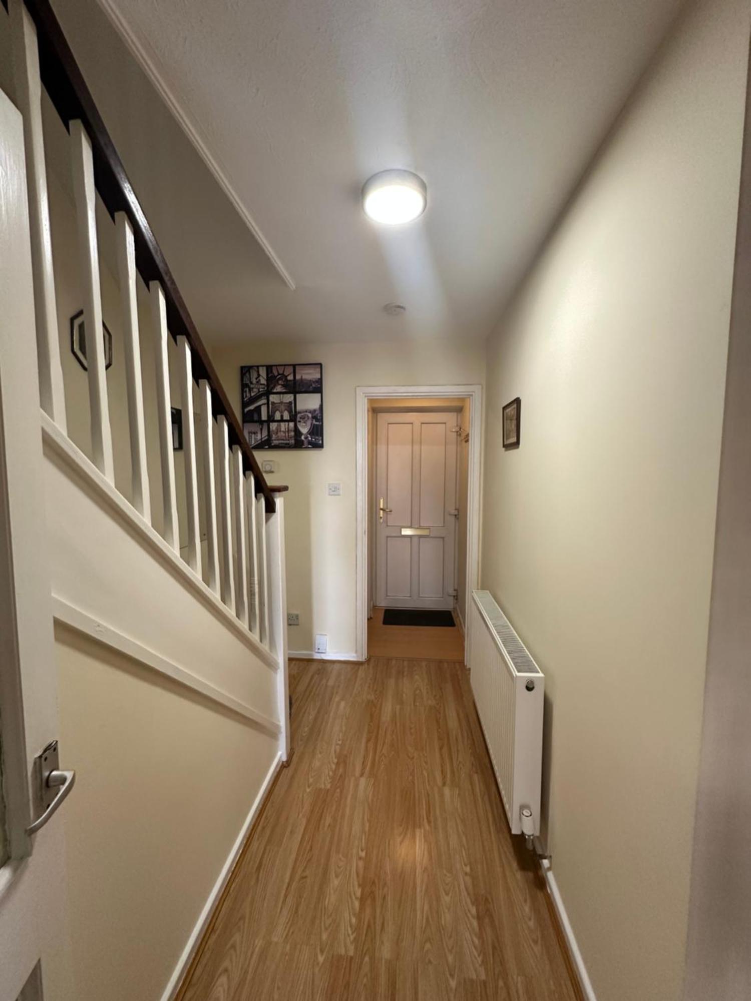 Spacious Double Near Excel Habitación en casa particular *